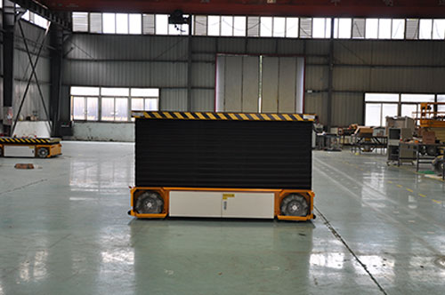 成都乐动网页登录麦轮式全向车-1.jpg